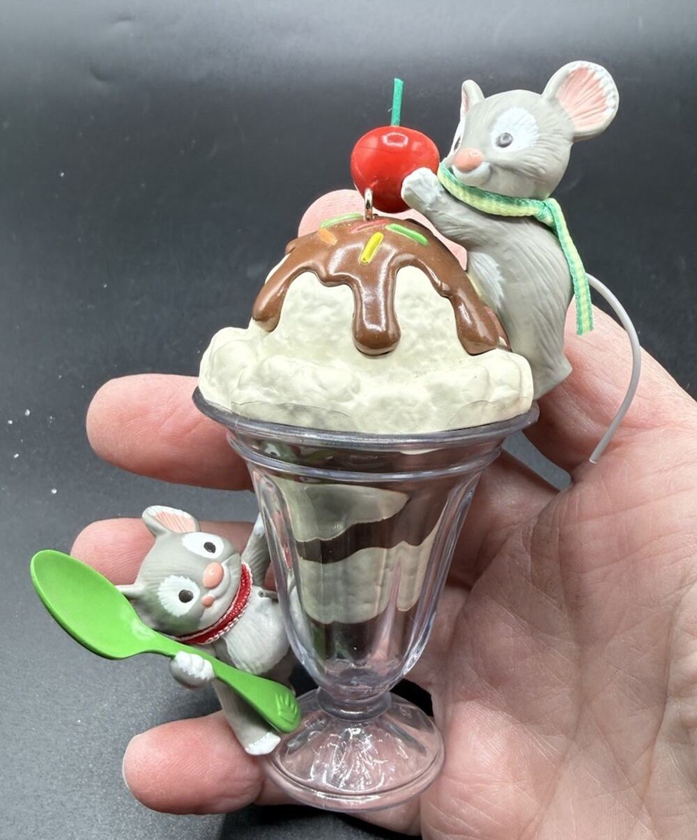 Hallmark Keepsake Christmas Club Ornament - MICE CREAM SUNDAE No Box LO20